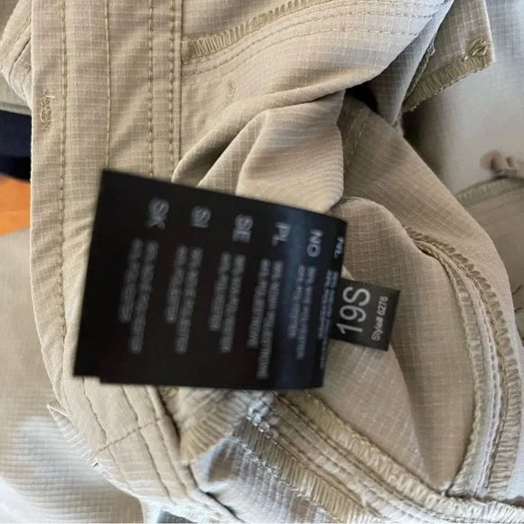 Kuhl Women's Tan Cargo Hiking Pants - Picture 10 of 10